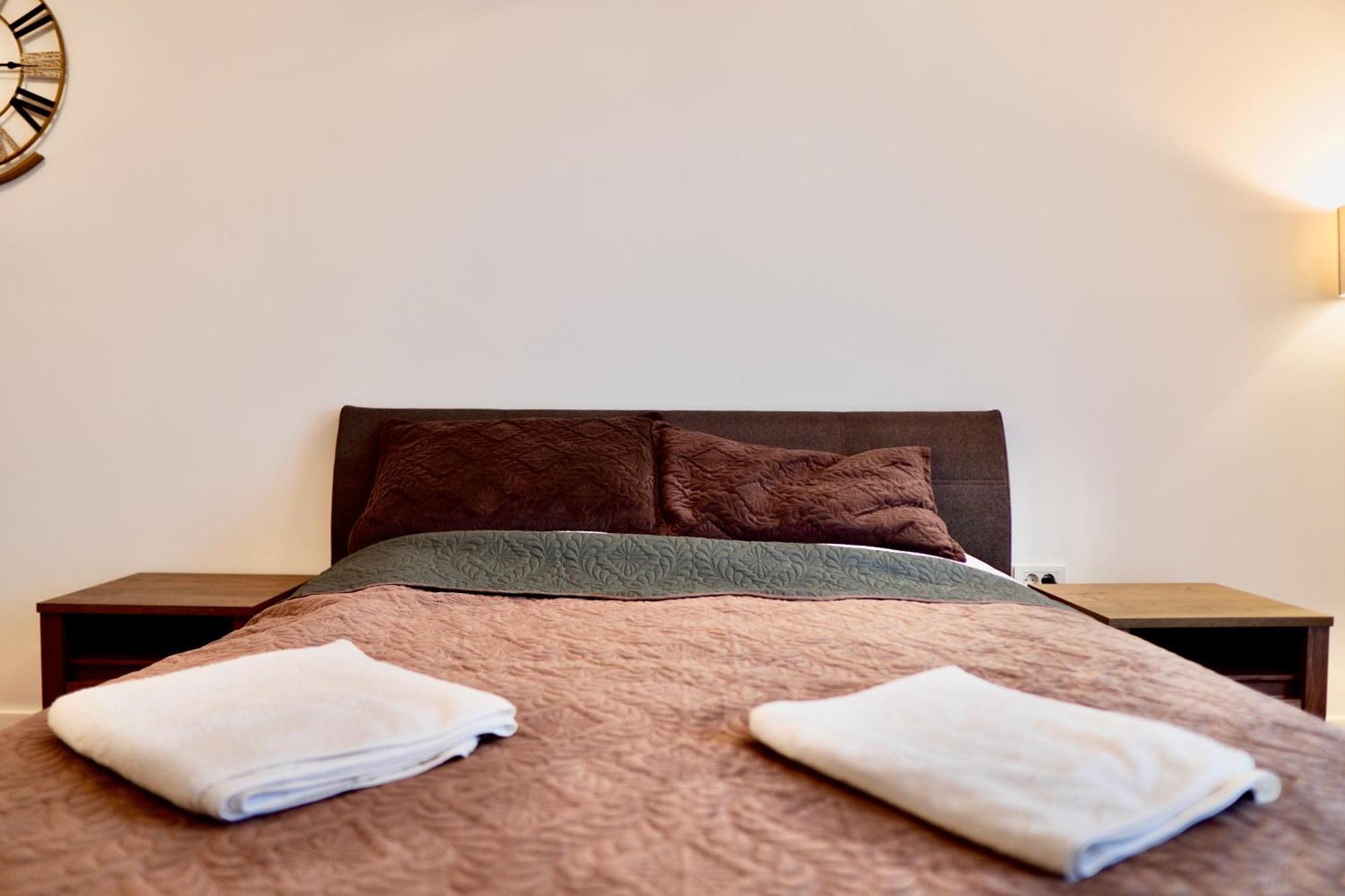 Coresi Luxury Sinuhe Residents Studio For 4 Брашов Екстериор снимка